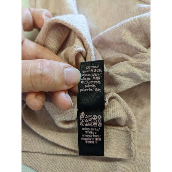 Victoria’s Secret Sport Twist Open Back Sweater Long Sleeve Pink Size M NWT $65 - Picture 6 of 13